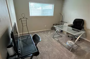 6014 Daven Oaks Dr, Dallas, TX 75248 - Photo 17