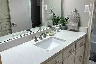 6014 Daven Oaks Dr, Dallas, TX 75248 - Photo 19