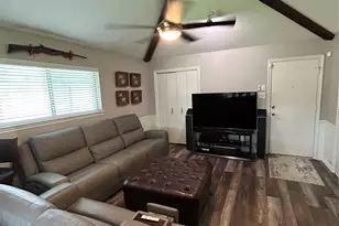 6014 Daven Oaks Dr, Dallas, TX 75248 - Photo 7