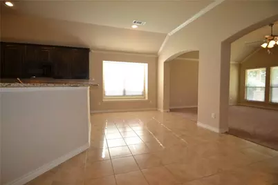 804 Willow Wood Drive, Saginaw, TX 76179 - Photo 9
