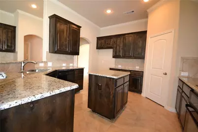 804 Willow Wood Drive, Saginaw, TX 76179 - Photo 7