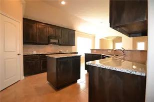 804 Willow Wood Dr, Saginaw, TX 76179 - Photo 5