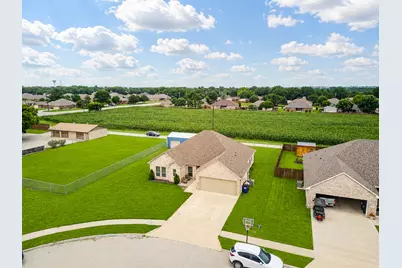 505 N Neu Drive, Lindsay, TX 76250 - Photo 37