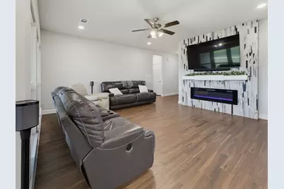505 N Neu Drive, Lindsay, TX 76250 - Photo 5