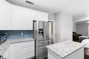 2413 Harvard Dr, Flower Mound, TX 75022 - Photo 5