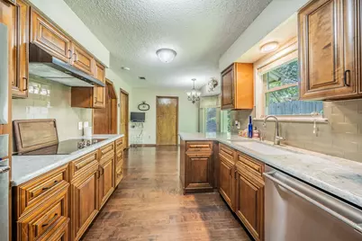 7005 Briarwild Court, Fort Worth, TX 76133 - Photo 11