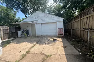 8810 Eldon Dr, Dallas, TX 75217 - Photo 23