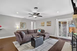 9834 Windledge Dr, Dallas, TX 75238 - Photo 13