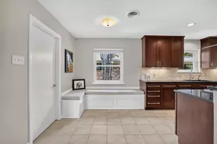 9834 Windledge Dr, Dallas, TX 75238 - Photo 17