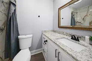 309 Gray St, Henderson, TX 75652 - Photo 17