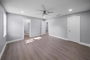 309 Gray St, Henderson, TX 75652 - Photo 17