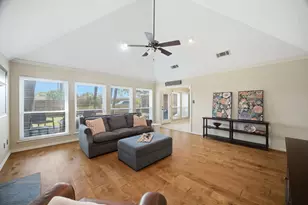 2741 Fox Glenn Ct, Hurst, TX 76054 - Photo 9