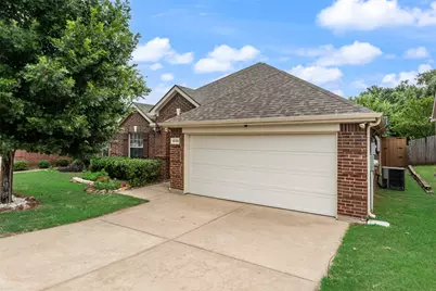 10128 Longranger Drive, Fort Worth, TX 76053 - Photo 5