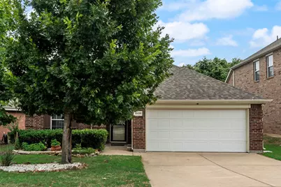 10128 Longranger Drive, Fort Worth, TX 76053 - Photo 1