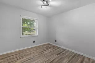 1614 N Yale Dr, Garland, TX 75042 - Photo 13