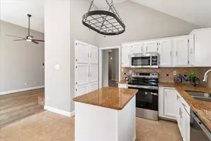2616 Potomac Dr, Flower Mound, TX 75028 - Photo 7