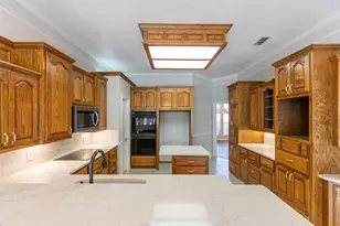 5433 Meadow Dr, Abilene, TX 79606 - Photo 9