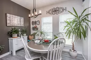 1127 Vintage Ave, Gainesville, TX 76240 - Photo 13