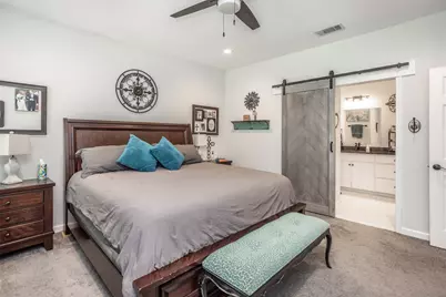 1127 Vintage Avenue, Gainesville, TX 76240 - Photo 15
