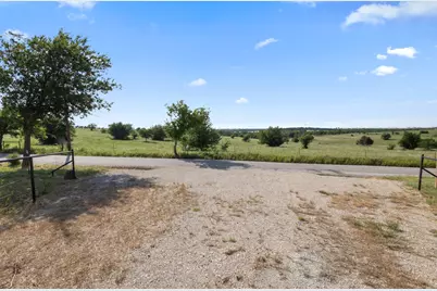 1261 County Road 2735, Decatur, TX 76234 - Photo 3
