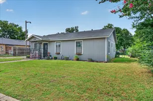 4956 Dunbar St, Fort Worth, TX 76105 - Photo 3