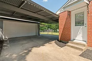 219 Harman St, Duncanville, TX 75116 - Photo 21
