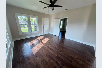 217 Dunlap, Italy, TX 76651 - Photo 9
