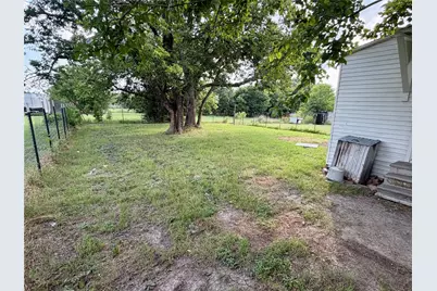 217 Dunlap, Italy, TX 76651 - Photo 21