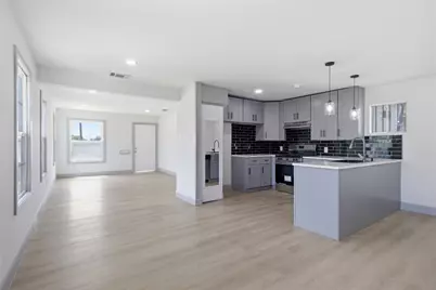 2033 Redman Circle, Dallas, TX 75223 - Photo 9
