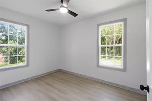 2033 Redman Cir, Dallas, TX 75223 - Photo 13