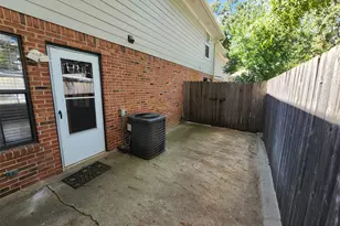 716 W Mulberry St, Denton, TX 76201 - Photo 19