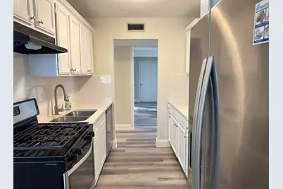 902 Greenbriar Ln Drive, Richardson, TX 75080 - Photo 13