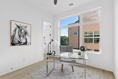 723 W 10th Street #106, Dallas, TX 75208 - Photo 23