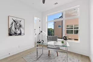 723 W 10th St, Dallas, TX 75208 - Photo 23