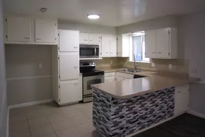 1610 Toplea Drive, Euless, TX 76040 - Photo 11