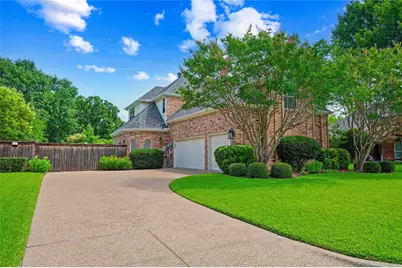 5527 Hunterwood Lane, Arlington, TX 76017 - Photo 3