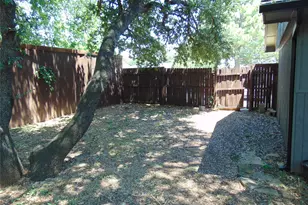 5433 Kings Mnr Dr, Lake Dallas, TX 75065 - Photo 15