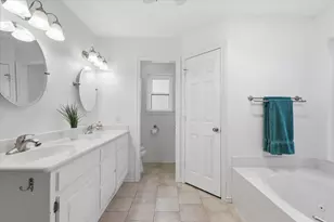 3620 Dorchester Dr, Bedford, TX 76021 - Photo 23