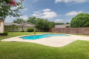 1710 Park Hill Dr, Arlington, TX 76012 - Photo 35