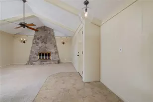 1710 Park Hill Dr, Arlington, TX 76012 - Photo 21