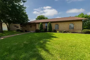 1710 Park Hill Dr, Arlington, TX 76012 - Photo 3