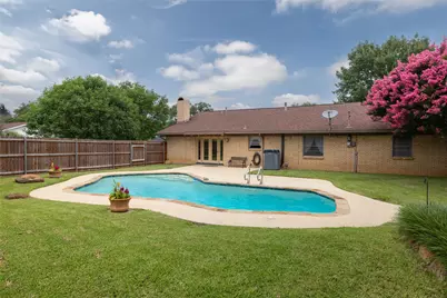 1710 Park Hill Drive, Arlington, TX 76012 - Photo 33