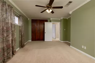 1710 Park Hill Dr, Arlington, TX 76012 - Photo 25