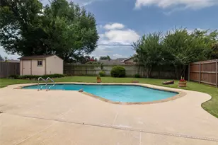 1710 Park Hill Dr, Arlington, TX 76012 - Photo 33