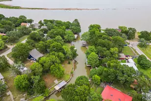 2545 Forest Park, Granbury, TX 76048 - Photo 21