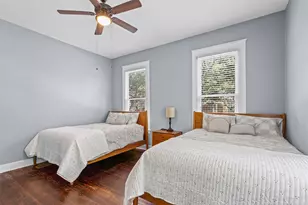 301 S Edgefield Ave, Dallas, TX 75208 - Photo 15