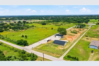 1017 County Road 4699, Boyd, TX 76023 - Photo 37