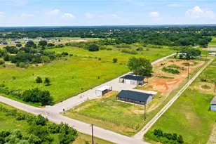 1017 Co Rd 4699, Boyd, TX 76023 - Photo 37