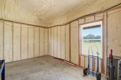 1017 County Road 4699, Boyd, TX 76023 - Photo 27