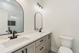 132 Cottonwood St, Fort Worth, TX 76111 - Photo 23